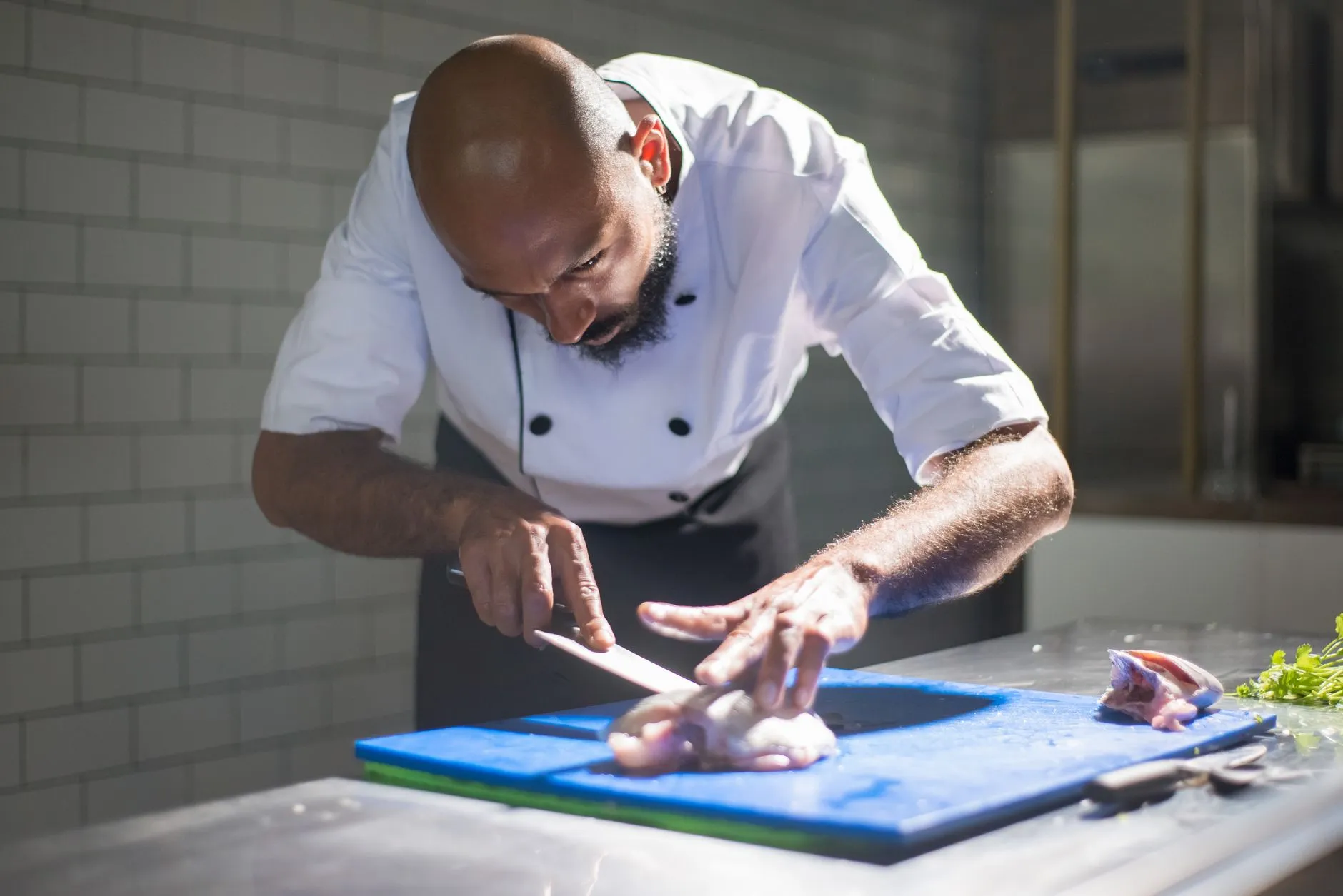 企业级电脑配件与通讯器材选型方案设计